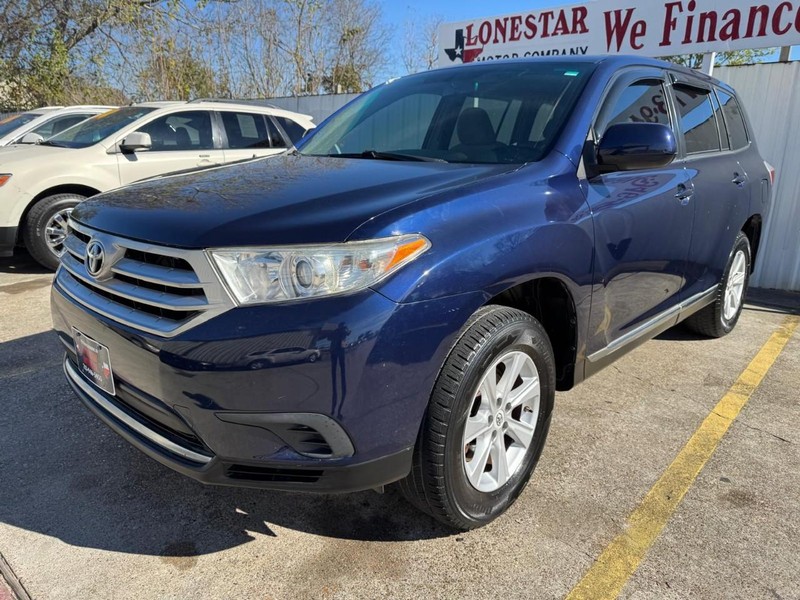 Toyota Highlander Vehicle Full-screen Gallery Image 02