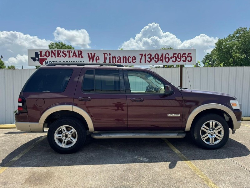 Ford Explorer Vehicle Full-screen Gallery Image 07