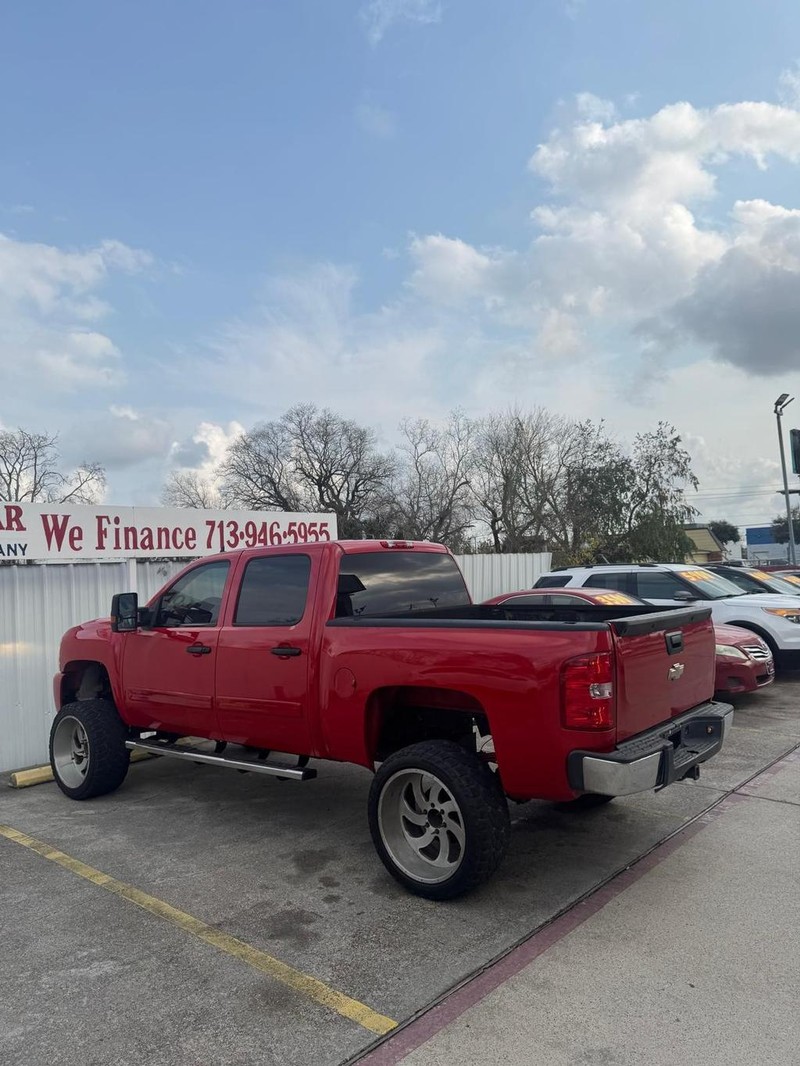Chevrolet Silverado 1500 Vehicle Full-screen Gallery Image 04