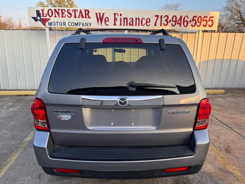 Mazda Tribute Vehicle Full-screen Gallery Image 04