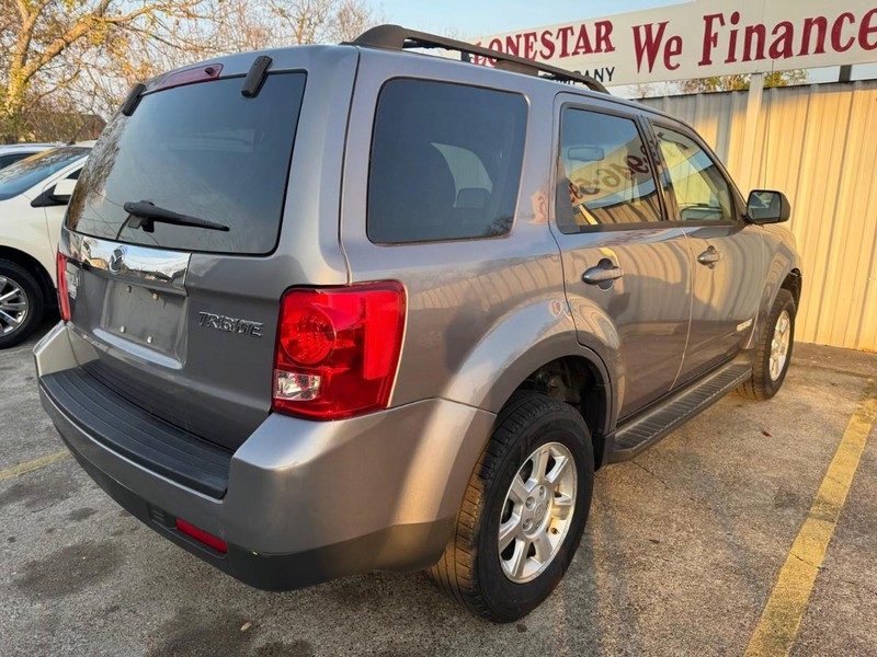 Mazda Tribute Vehicle Full-screen Gallery Image 06