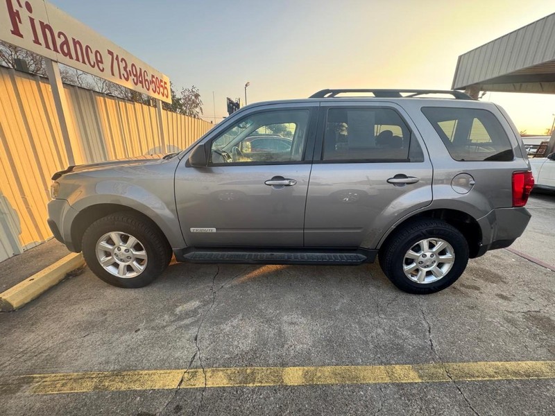 Mazda Tribute Vehicle Full-screen Gallery Image 08