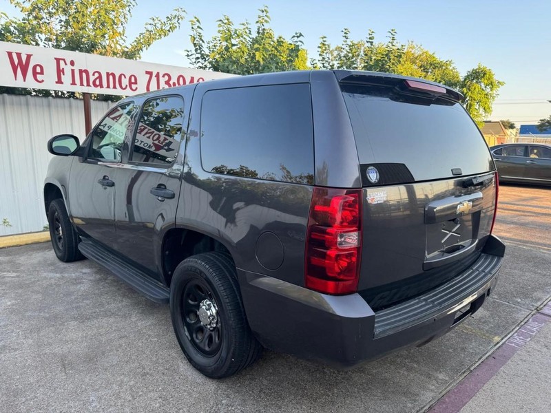 Chevrolet Tahoe Vehicle Full-screen Gallery Image 06