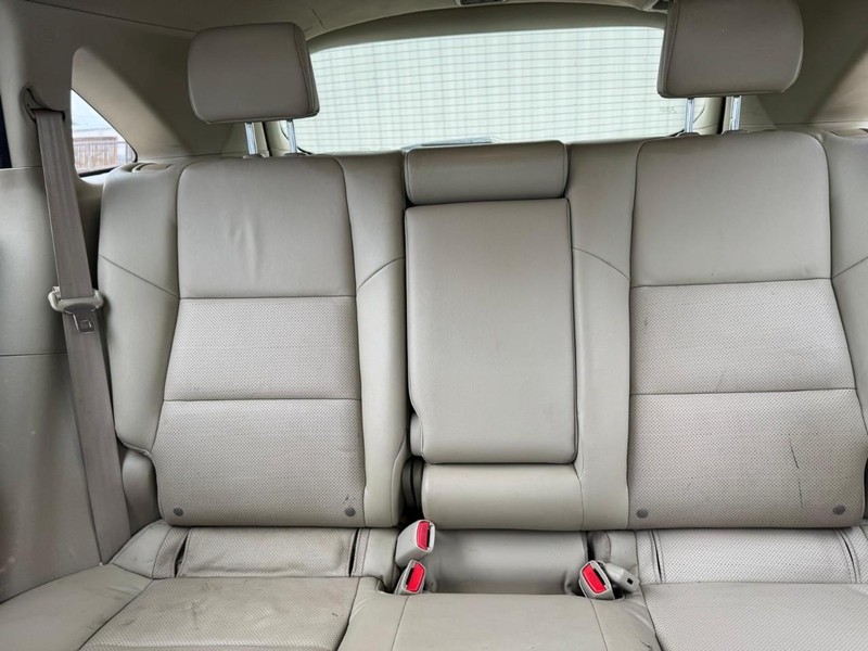 Acura RDX Vehicle Full-screen Gallery Image 10