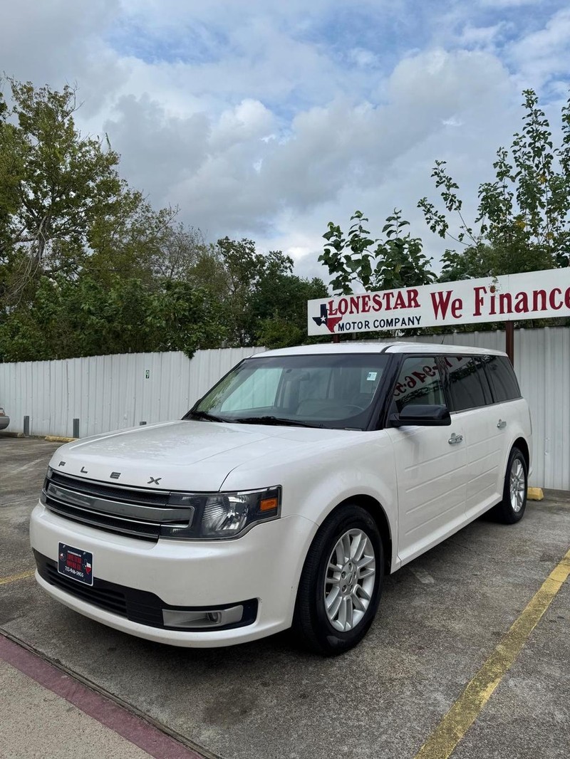 Ford Flex Vehicle Full-screen Gallery Image 02