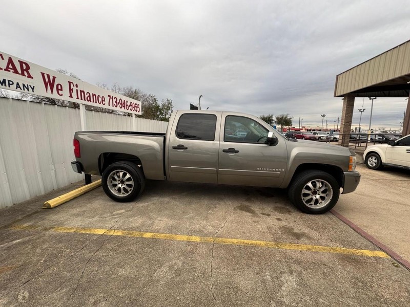 Chevrolet Silverado 1500 Vehicle Full-screen Gallery Image 07