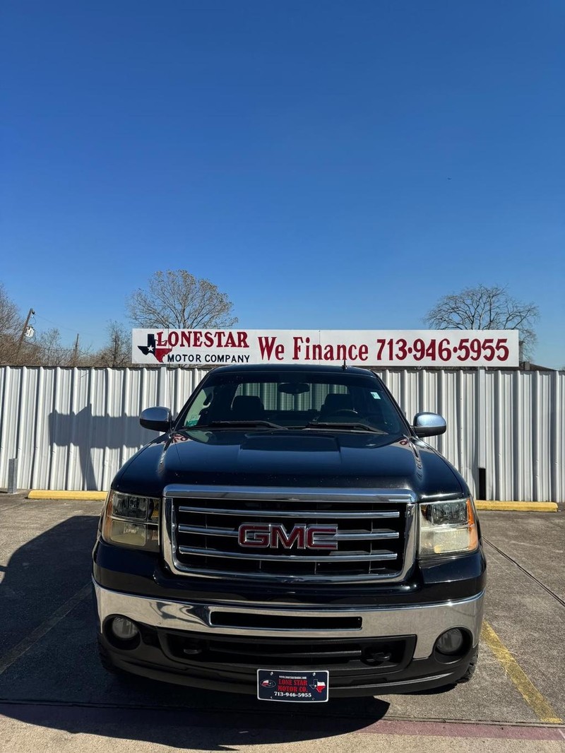 GMC Sierra 1500 Vehicle Full-screen Gallery Image 03