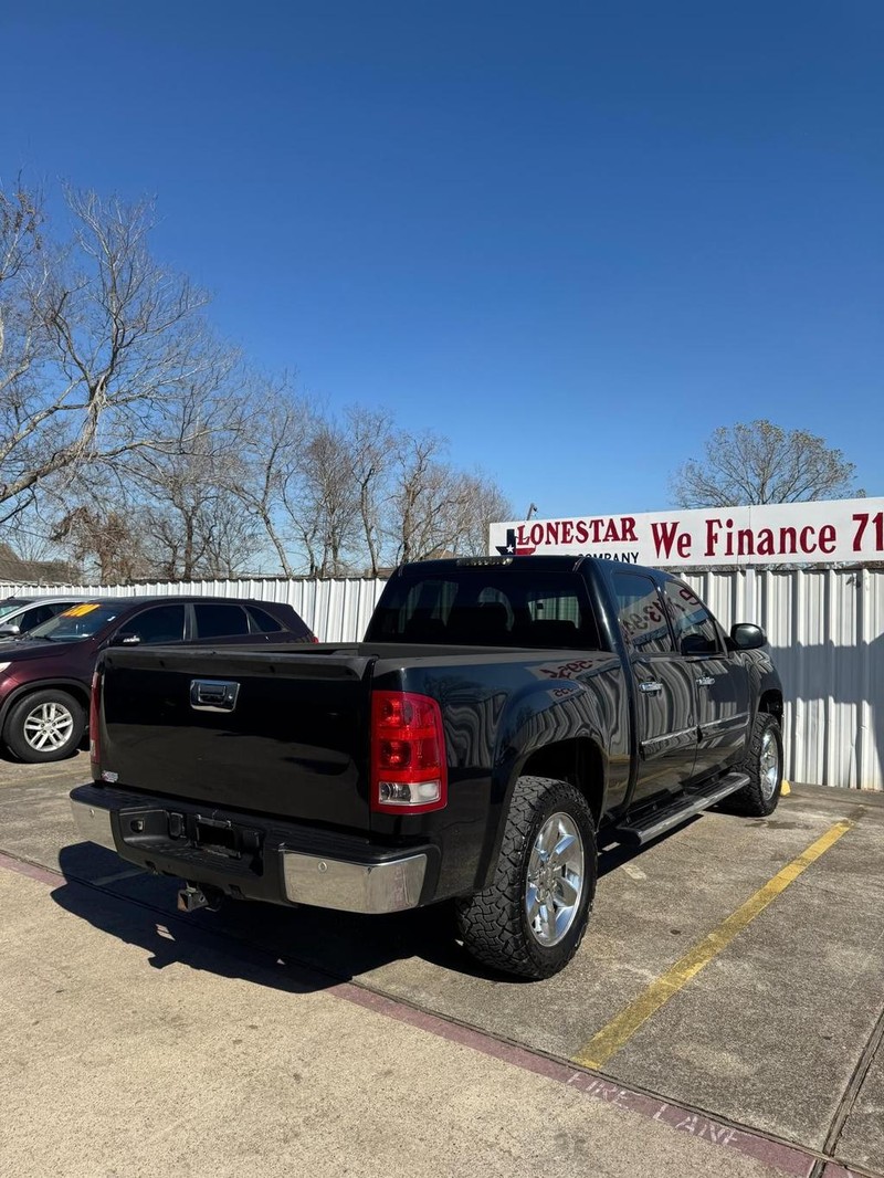 GMC Sierra 1500 Vehicle Full-screen Gallery Image 06