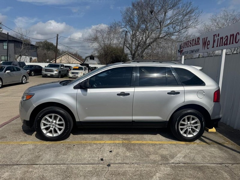 Ford Edge Vehicle Full-screen Gallery Image 08