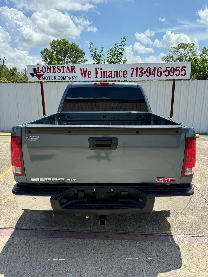 GMC Sierra 1500 Vehicle Full-screen Gallery Image 04