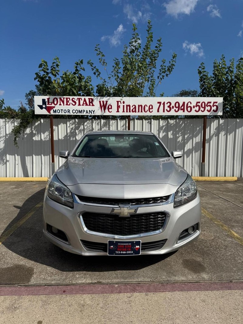 Chevrolet Malibu Vehicle Full-screen Gallery Image 03