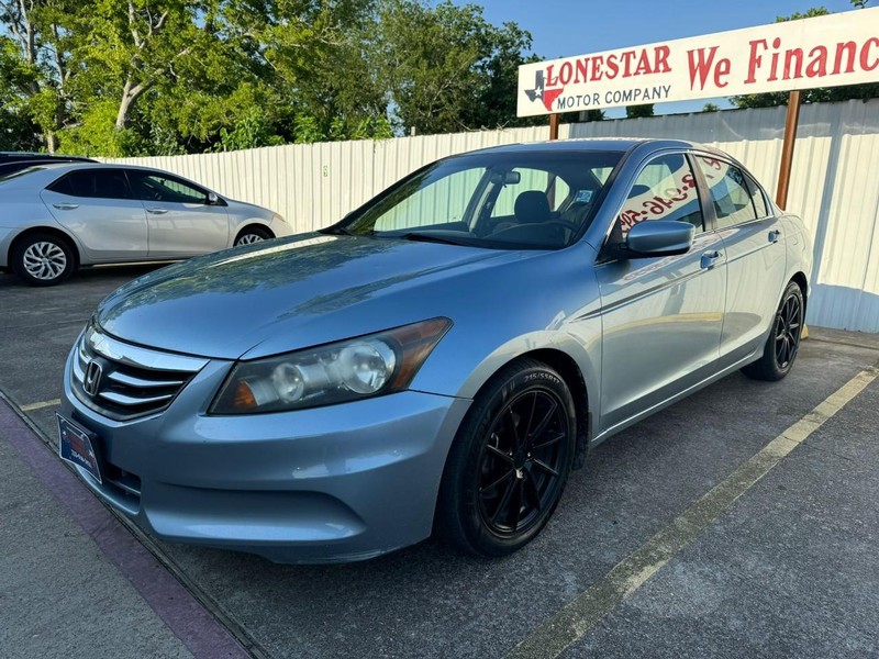 Honda Accord Sedan Vehicle Full-screen Gallery Image 02