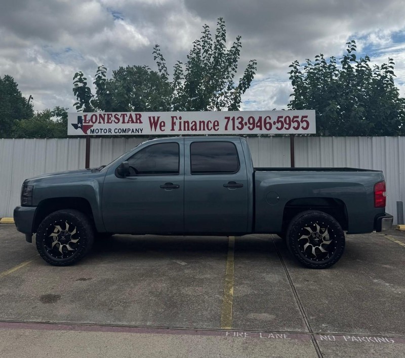 Chevrolet Silverado 1500 Vehicle Full-screen Gallery Image 08