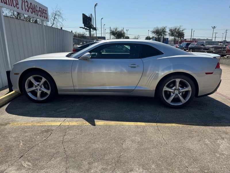 Chevrolet Camaro Vehicle Full-screen Gallery Image 07