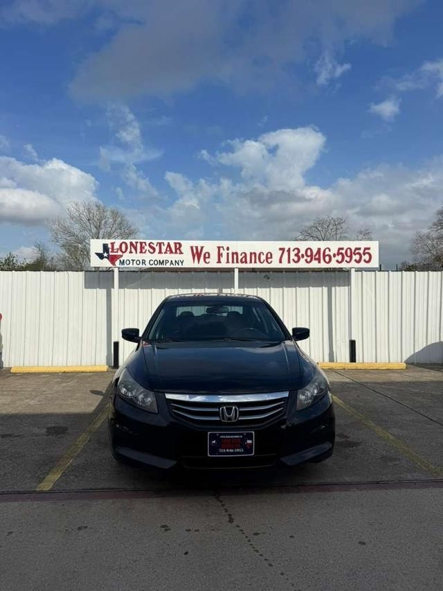 Honda Accord Sedan Vehicle Full-screen Gallery Image 03