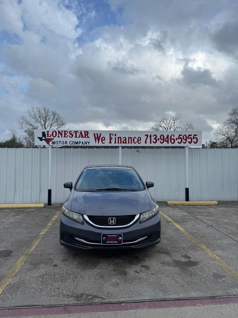 Honda Civic Sedan Vehicle Full-screen Gallery Image 03