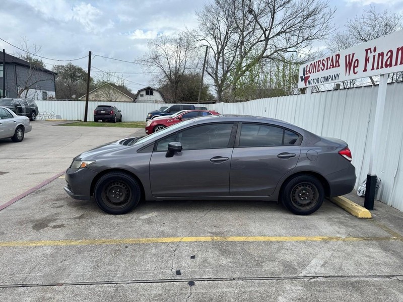 Honda Civic Sedan Vehicle Full-screen Gallery Image 08