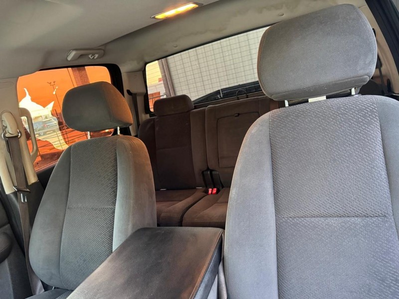 GMC Sierra 1500 Vehicle Full-screen Gallery Image 10