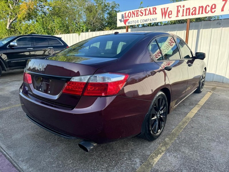 Honda Accord Sedan Vehicle Full-screen Gallery Image 06