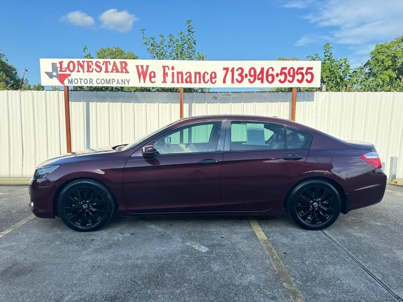 Honda Accord Sedan Vehicle Full-screen Gallery Image 08