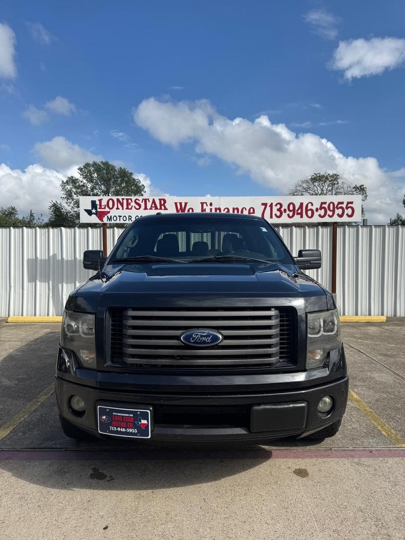 Ford F-150 Vehicle Full-screen Gallery Image 03