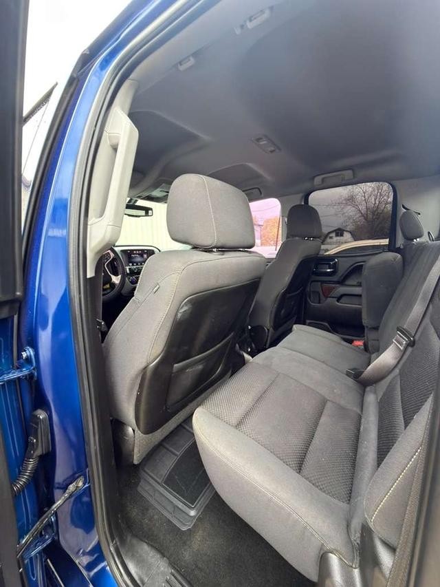 GMC Sierra 1500 Vehicle Full-screen Gallery Image 10