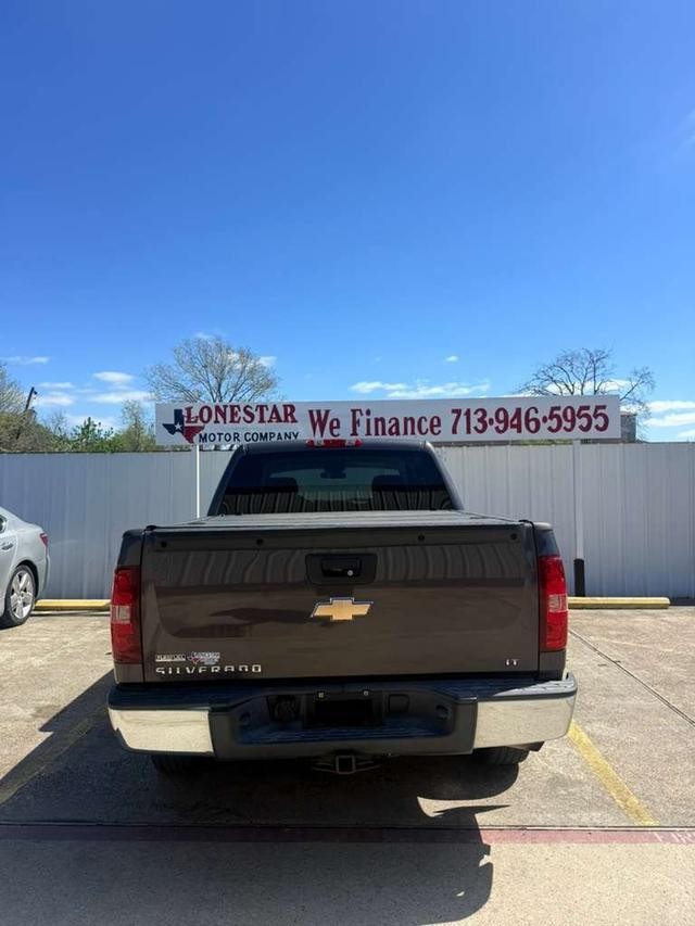 Chevrolet Silverado 1500 Vehicle Full-screen Gallery Image 04