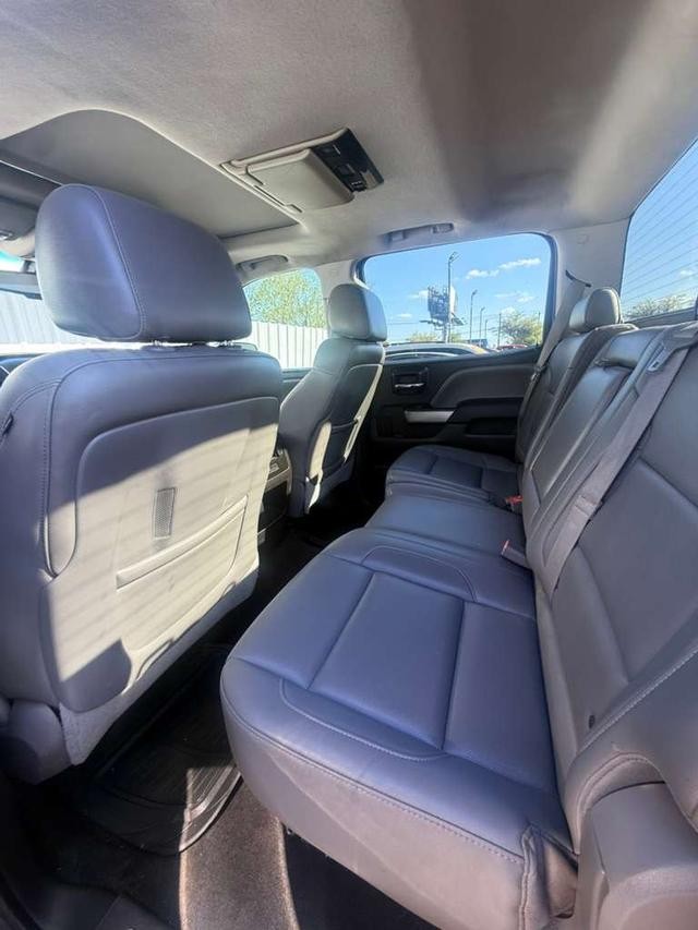 Chevrolet Silverado 1500 Vehicle Full-screen Gallery Image 10