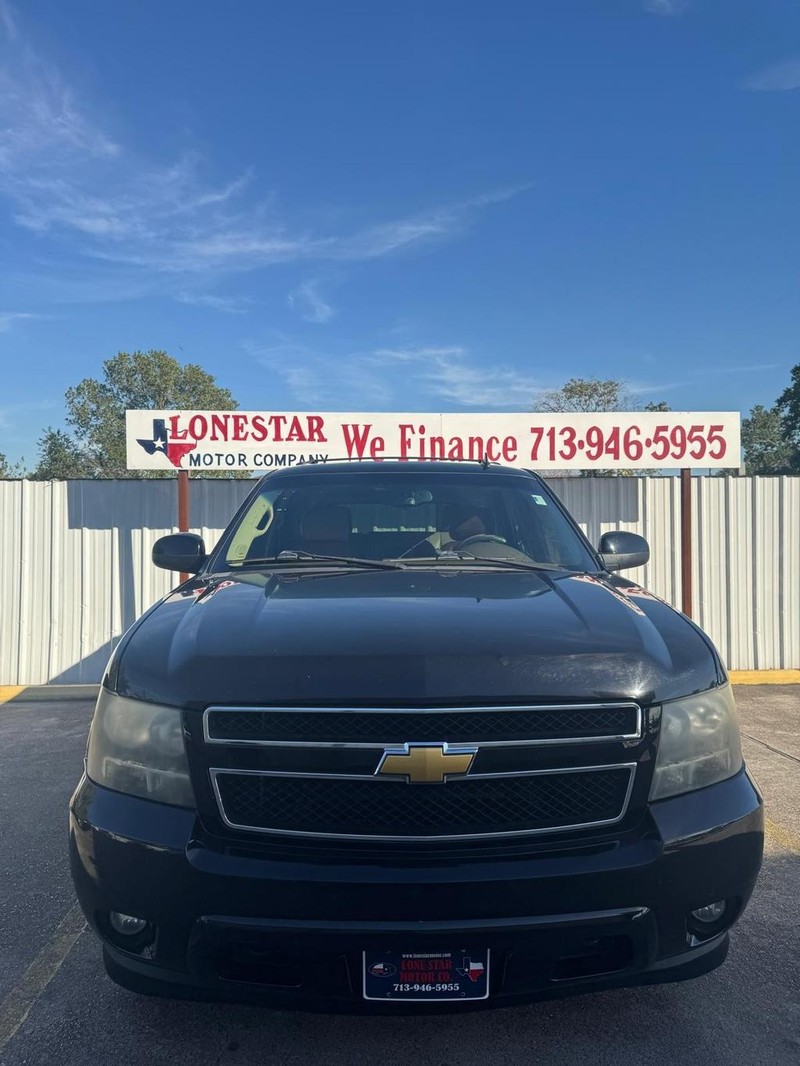 Chevrolet Tahoe Vehicle Full-screen Gallery Image 03