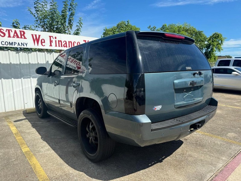 Chevrolet Tahoe Vehicle Full-screen Gallery Image 06