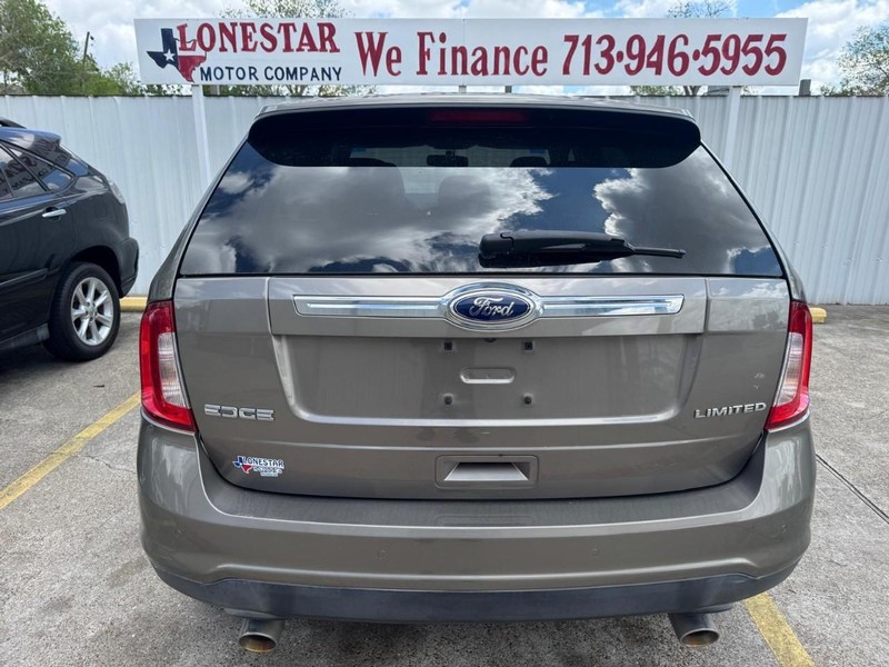 Ford Edge Vehicle Full-screen Gallery Image 04