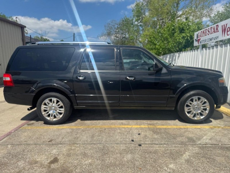 Ford Expedition EL Vehicle Full-screen Gallery Image 07