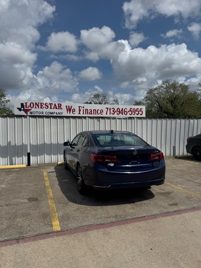 Acura TLX Vehicle Full-screen Gallery Image 05