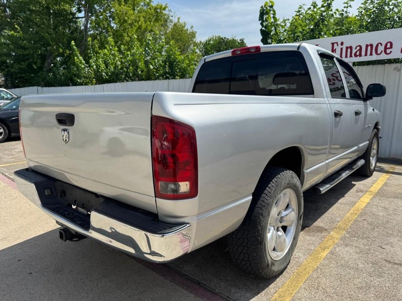Dodge Ram 1500 Vehicle Full-screen Gallery Image 05