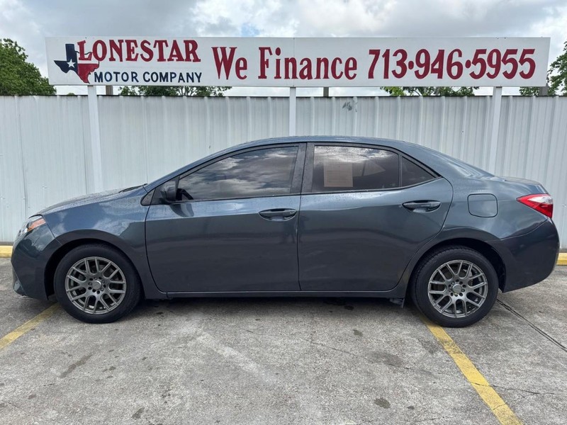 Toyota Corolla Vehicle Full-screen Gallery Image 07