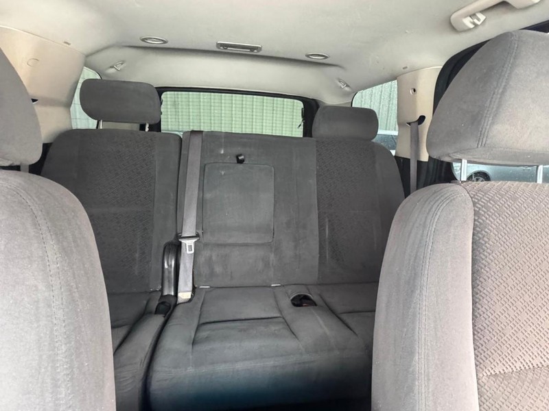 Chevrolet Tahoe Vehicle Full-screen Gallery Image 09