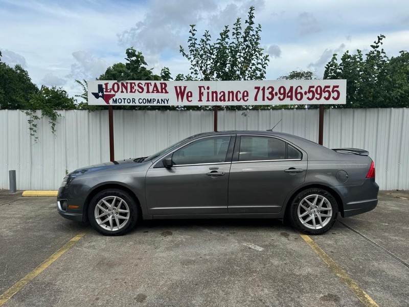 Ford Fusion Vehicle Full-screen Gallery Image 07