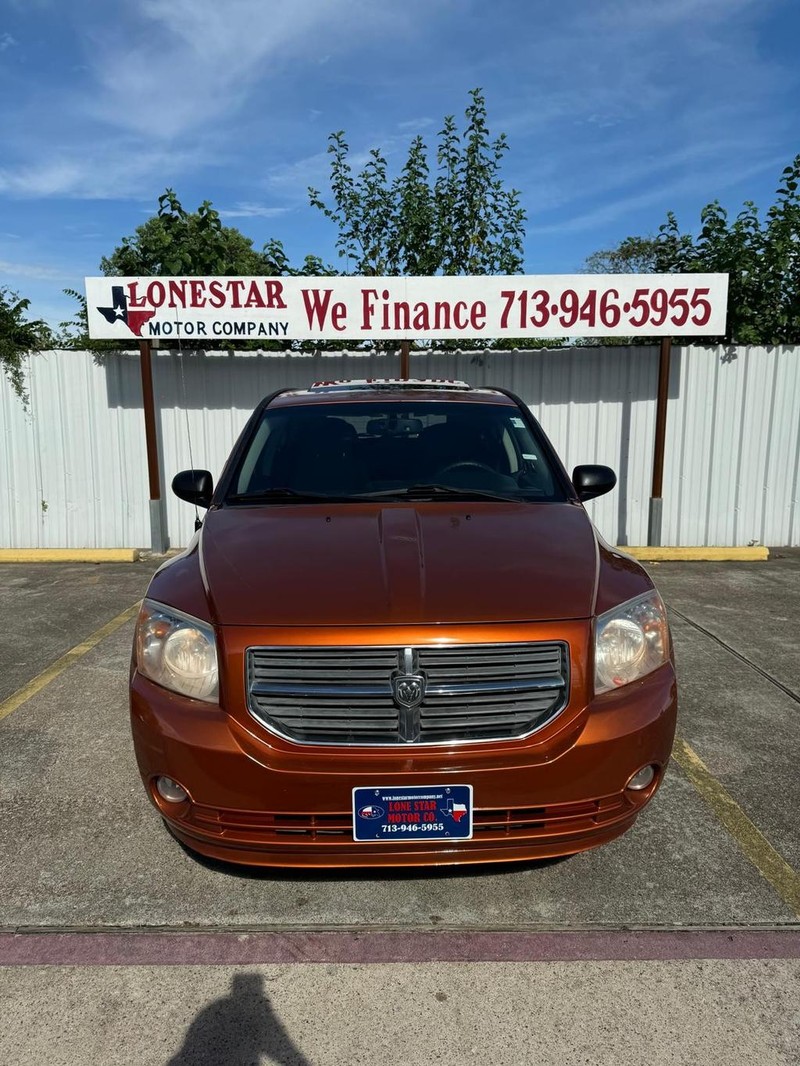 Dodge Caliber Vehicle Full-screen Gallery Image 03