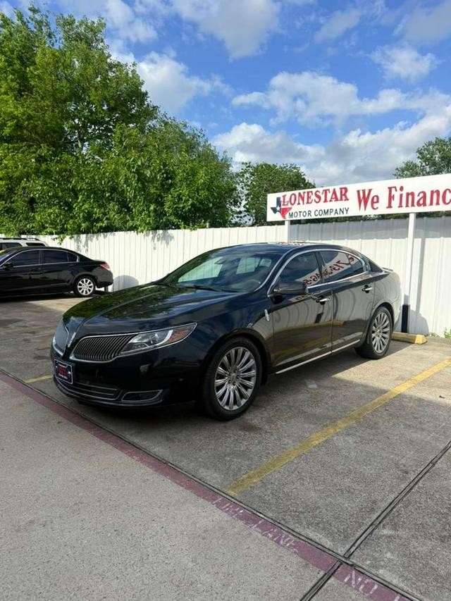 Lincoln MKS Vehicle Full-screen Gallery Image 02