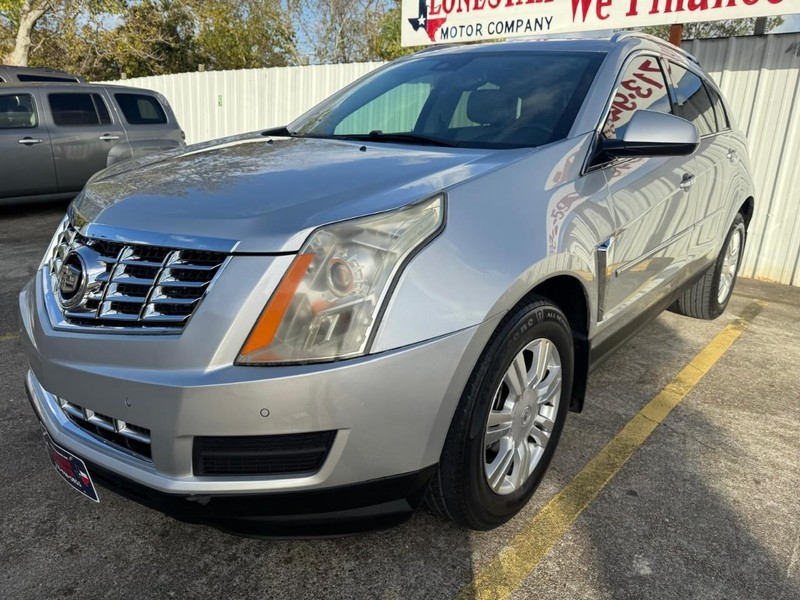 Cadillac SRX Vehicle Full-screen Gallery Image 02