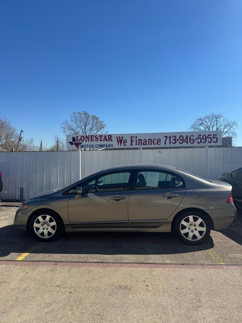 Honda Civic Sedan Vehicle Full-screen Gallery Image 08