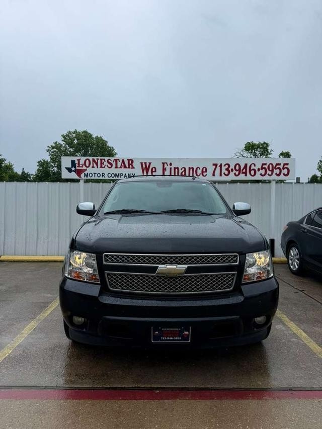 Chevrolet Tahoe Vehicle Full-screen Gallery Image 03