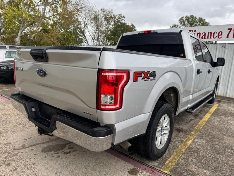 Ford F-150 Vehicle Full-screen Gallery Image 06