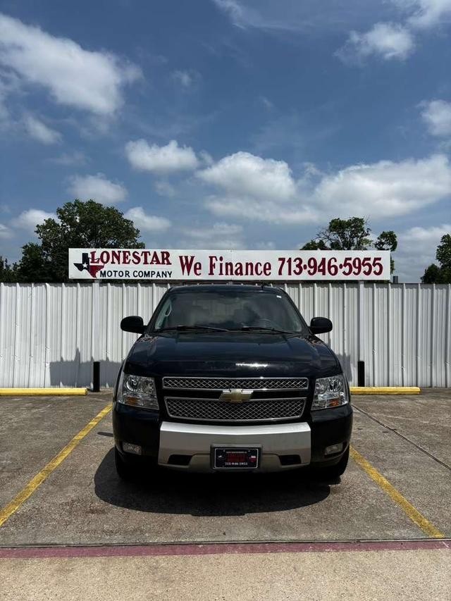 Chevrolet Tahoe Vehicle Full-screen Gallery Image 03