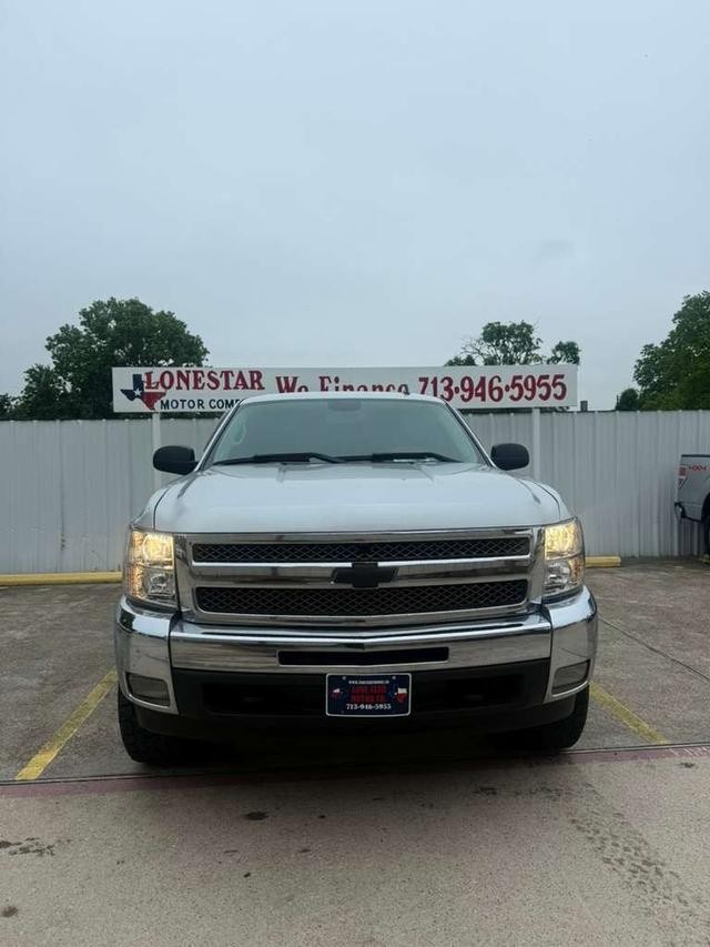 Chevrolet Silverado 1500 Vehicle Full-screen Gallery Image 03