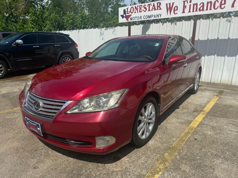 Lexus ES 350 Vehicle Full-screen Gallery Image 02