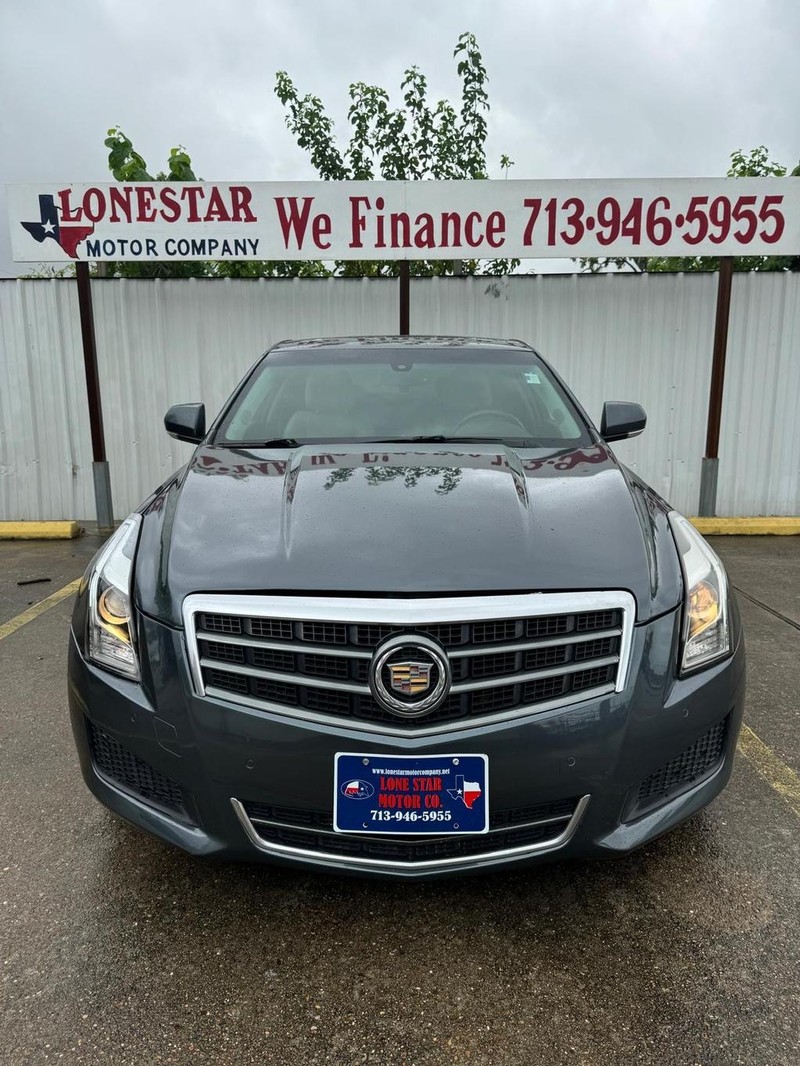 Cadillac ATS Vehicle Full-screen Gallery Image 03