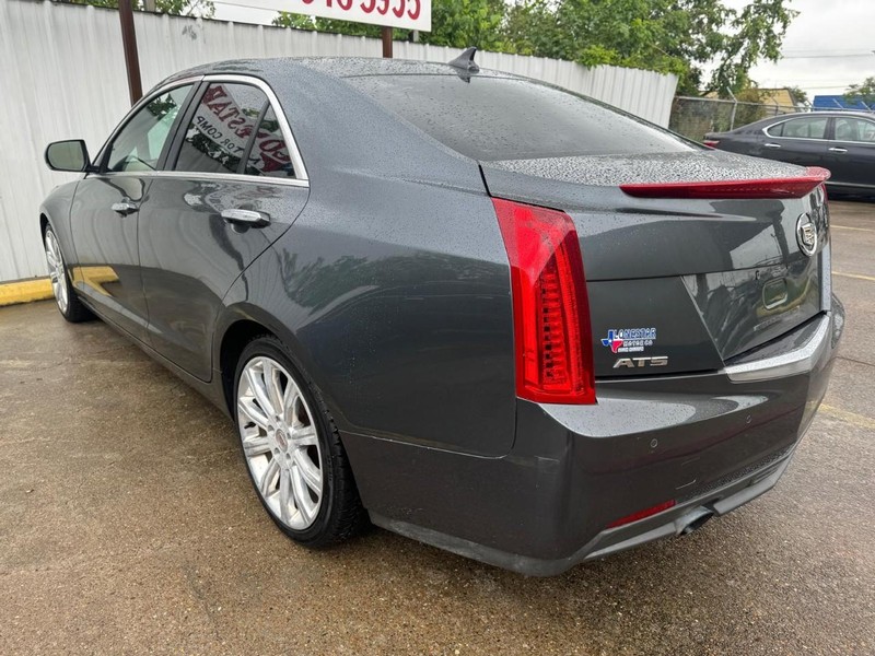 Cadillac ATS Vehicle Full-screen Gallery Image 06