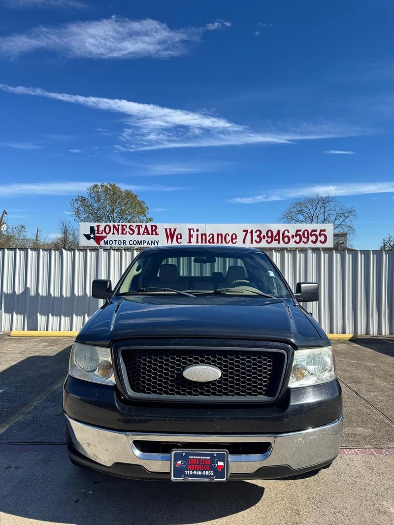 Ford F-150 Vehicle Full-screen Gallery Image 03