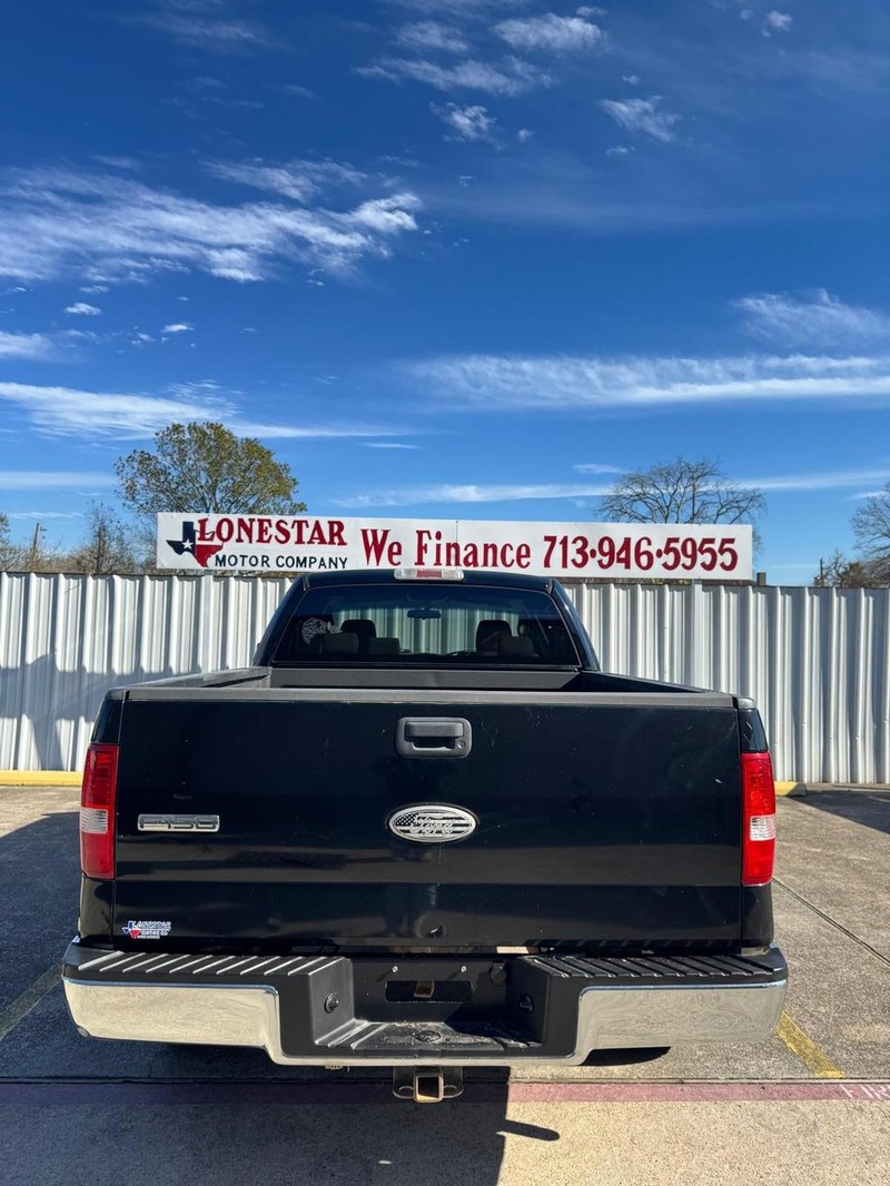 Ford F-150 Vehicle Full-screen Gallery Image 04